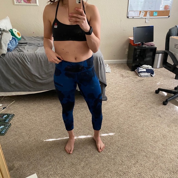 Lulu lemon Leggings - Picture 1 of 5